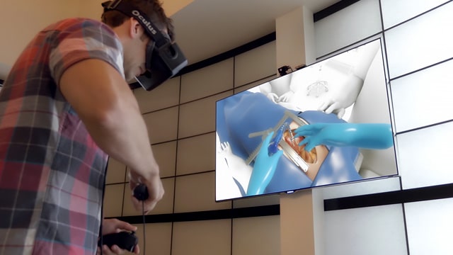 MD Training in Virtual Reality via Hybrid
